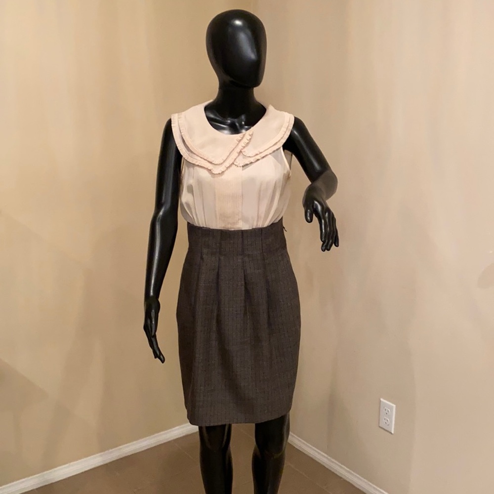 BCBG max azria sheath dress with pockets